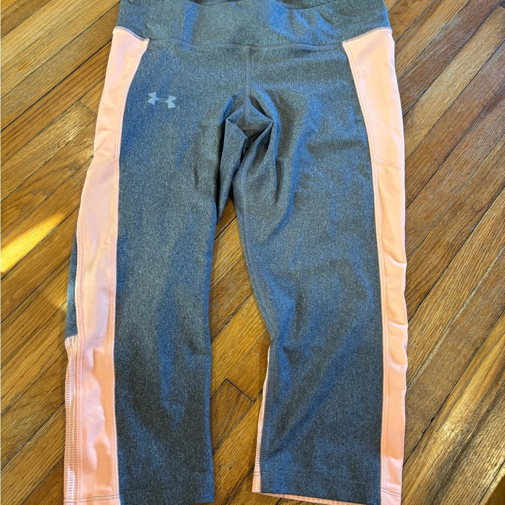 Under Armour Womens Gray and Peach B